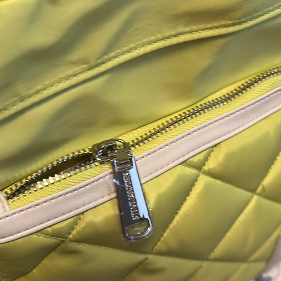 Steve Madden travel bag - Picture 14 of 16